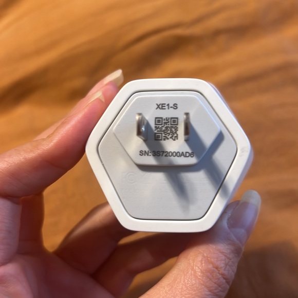 Xfinity Xfi Pods 1st Generation Wifi Extender X ONE - Picture 7 of 8